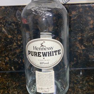 HENNESSY PURE WHITE EMPTY